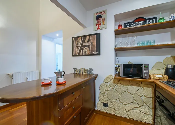 Apartment Ht Bilo Testaccio